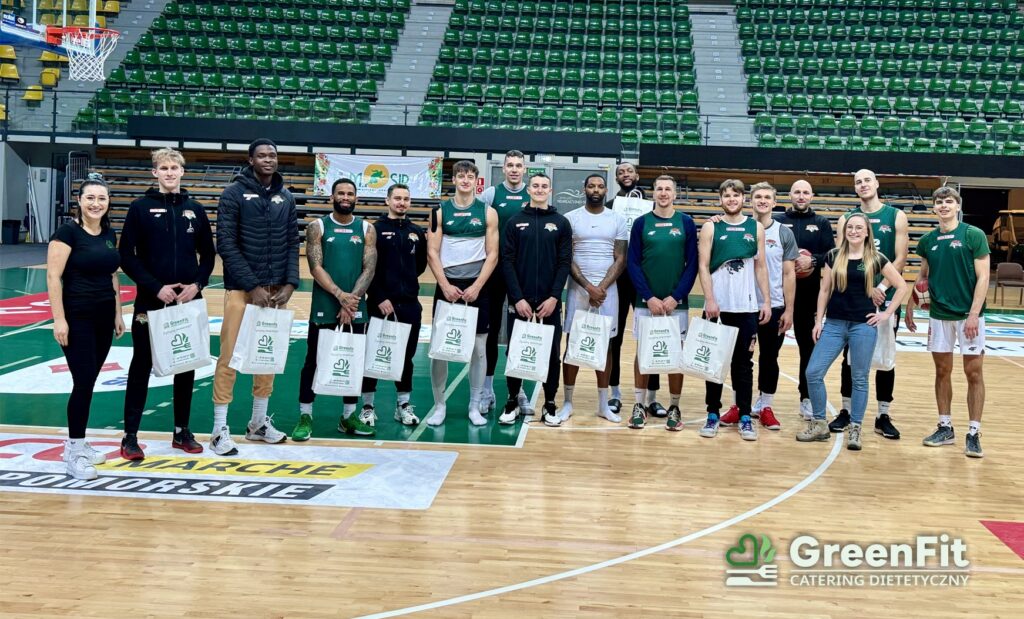 koszykarze zastalu z greenfit catering - dieta pudełkowa